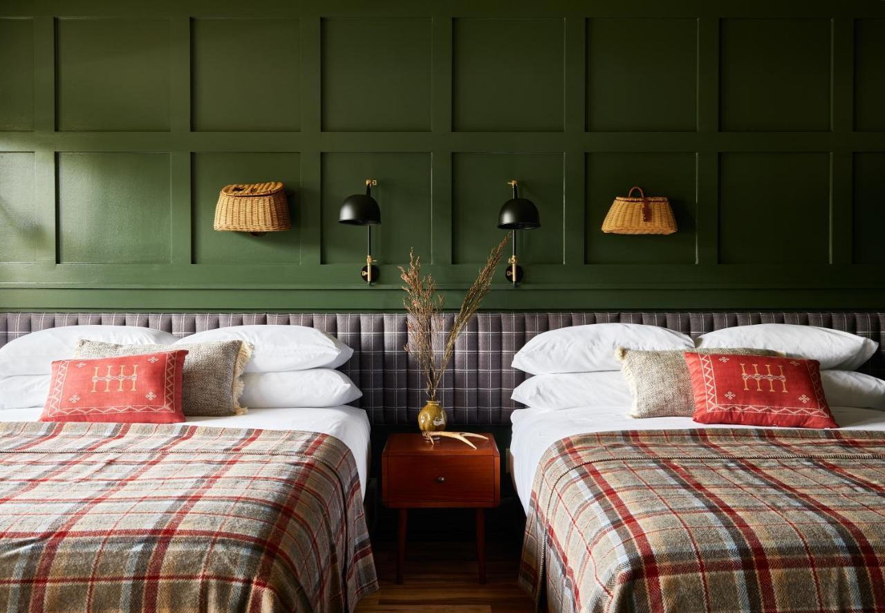 Hunter Lodge, A Bluebird By Lark Exterior photo
