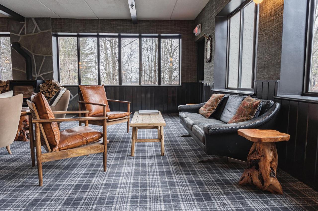 Hunter Lodge, A Bluebird By Lark Exterior photo